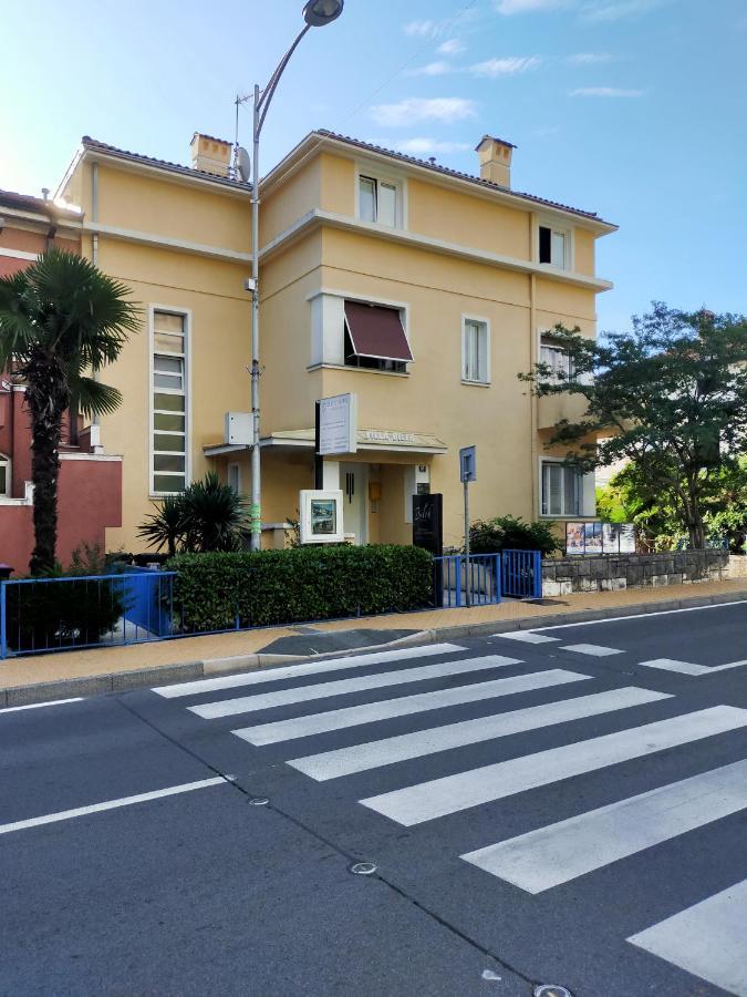 Apartments Ivna Bilek Опатія Екстер'єр фото